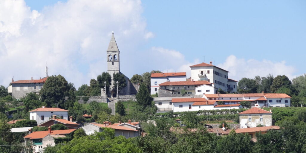 Cropped TOMAJ1 1 Scaled 2 1024x512